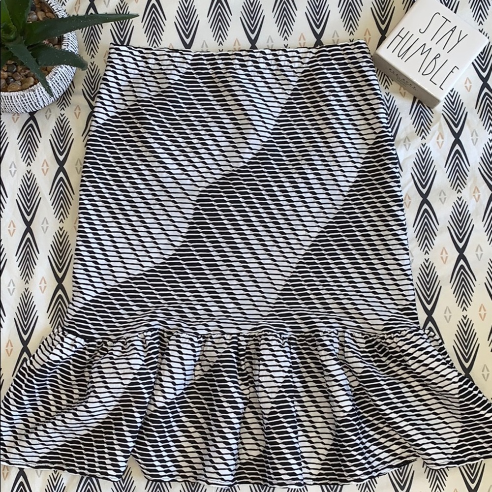 Women’s Skirt